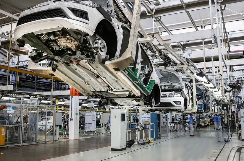 Volkswagen e General Motors iniciam férias coletivas para 5 mil trabalhadores, nas fábricas do Vale do Paraíba