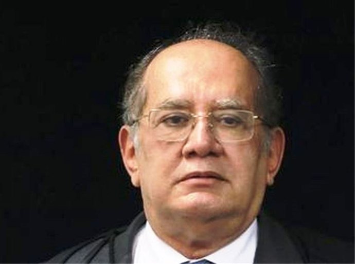 Gilmar Mendes vota contra liberar cultos e missas na pandemia; STF retoma julgamento nesta quinta