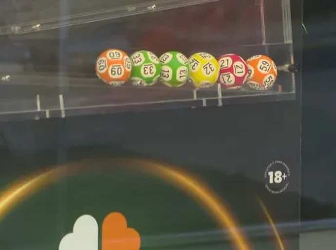 Sorteadas as seis dezenas da Mega da Virada: 09-13- 21-32-33-59