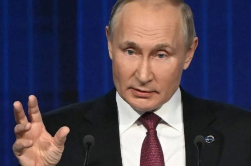 Rússia prepara estado de “guerra total” com aumento de orçamento, diz professor