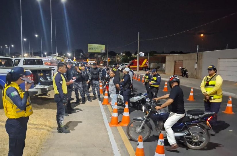 Quatro são presos e 45 motocicletas são removidas durante Operação Lei Seca em Cuiabá