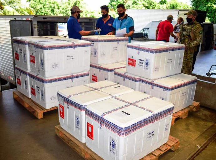 Confira quantas doses de vacina contra Covid-19 cada município recebeu