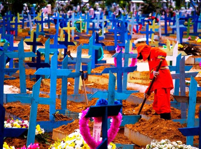 Pela 3ª vez na semana, Brasil supera 3 mil mortes por Covid-19 em um só dia