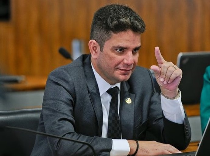 PGR pede afastamento de Gladson Cameli (PP), governador do Acre