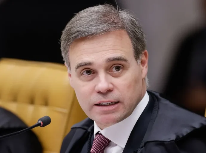 Mendonça ordena o bloqueio de R$ 390 milhões do Sindnapi