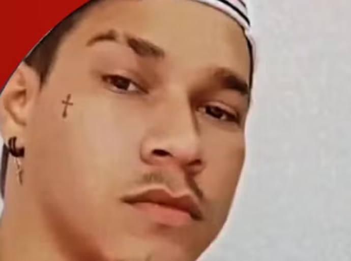 Adolescente é esfaqueada até a morte ao lado de suposto amante em MT; companheiro foge ensanguentado e polícia faz cerco