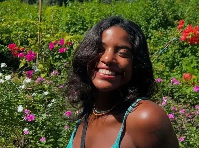 Especialistas da Indonésia analisam por que brasileira Juliana Marins não foi resgatada com vida de vulcão
