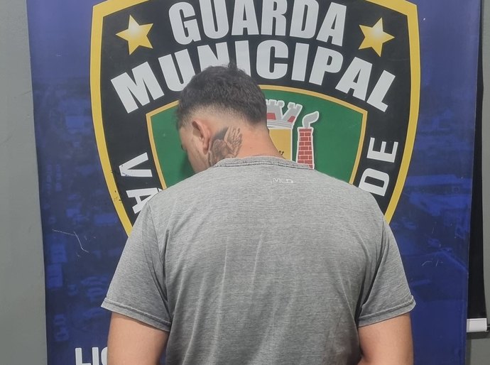 Guarda Municipal prende suspeito por ameaça e descumprimento de medida protetiva em Várzea Grande