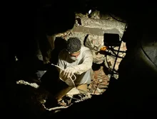 Equipes de resgate na Venezuela correm contra o relógio mais de 72h após terremotos que mataram mais de 1,4 mil