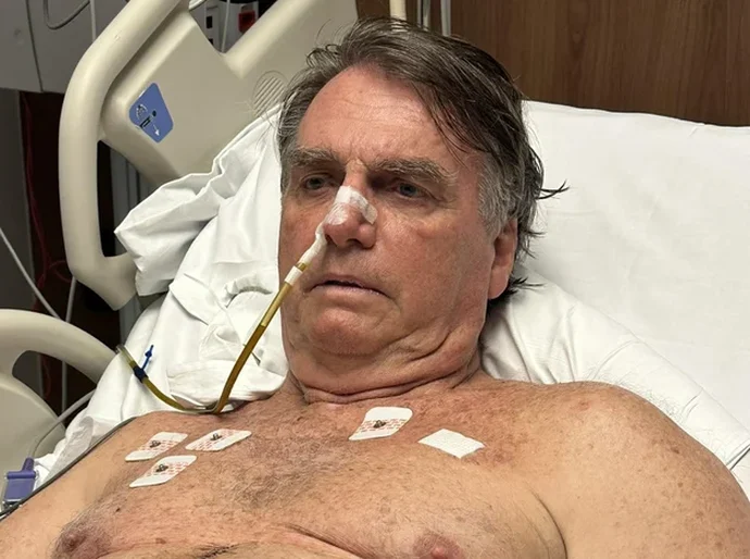 Bolsonaro apresenta “piora clínica” e pressão arterial elevada, diz boletim