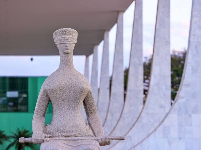 Intervenção em debate escala exposição de TSE e STF no jogo político