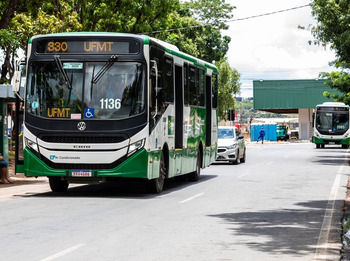 Abílio Júnior (PL) coloca 41 ônibus novos nas ruas e promete frota 100% climatizada em Cuiabá
