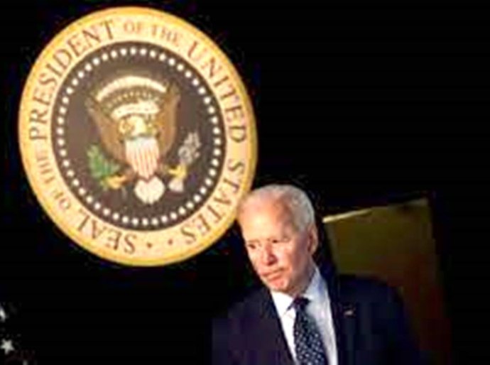 Biden, que manteve sanções de Trump a Cuba, exorta o Governo a ouvir os protestos: “É um apelo à liberdade”