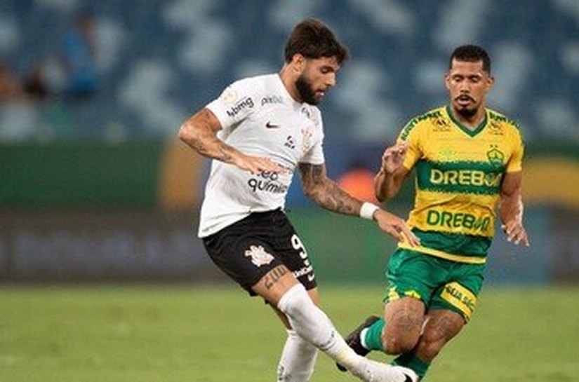 Romero decide, Corinthians vence o Cuiabá e se afasta da zona do rebaixamento no Brasileirão