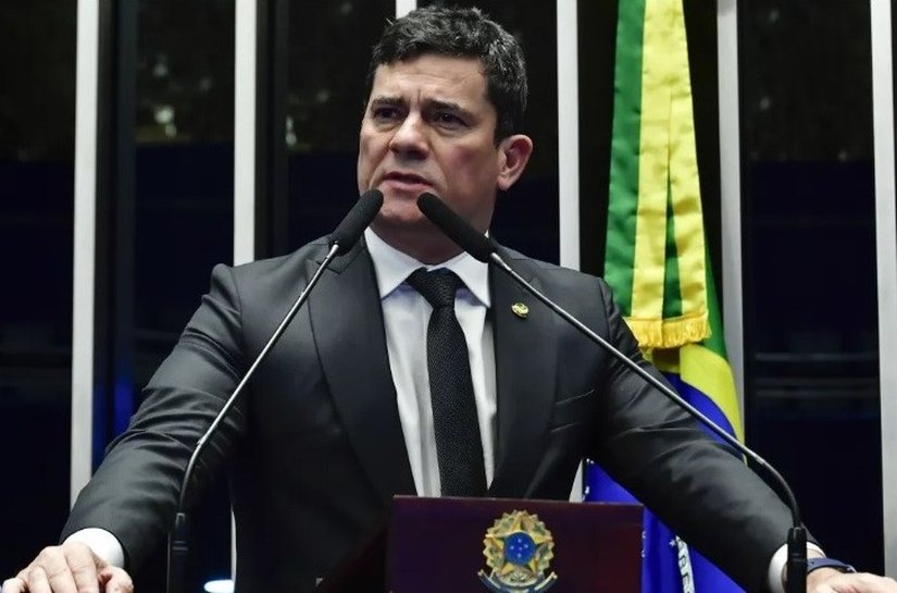 TSE suspende julgamento que pode cassar Moro