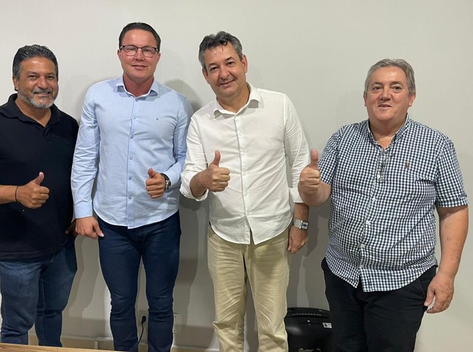 Ritela entra forte no interior, fecha alianças e começa a desenhar caminho rumo a Brasília