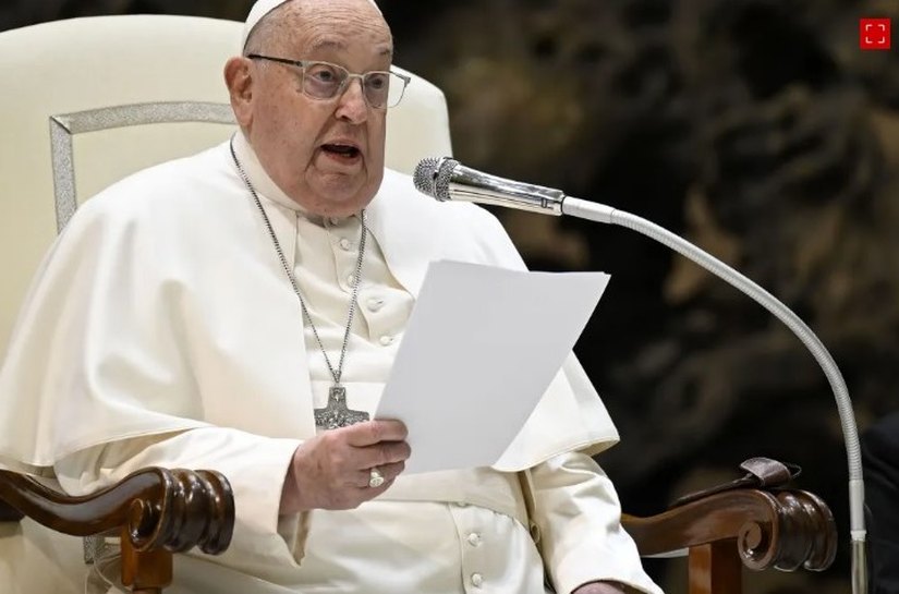 Vaticano: Papa melhora ligeiramente e insuficiência renal não é preocupação