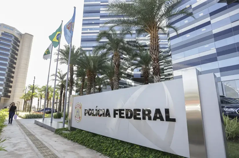 Em ação com a Interpol, PF prende em Dubai hacker do caso Banco Master