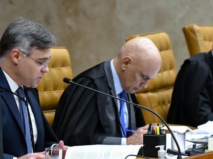 Moraes no alvo e Mendonça em ascensão: novo relator do caso Master se tornou o ministro mais poderoso do STF?