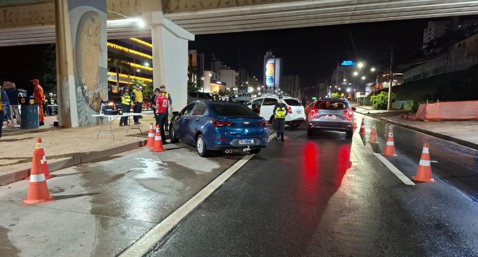 Operação Lei Seca em Cuiabá fiscaliza 55 veículos e retira 28 das ruas
