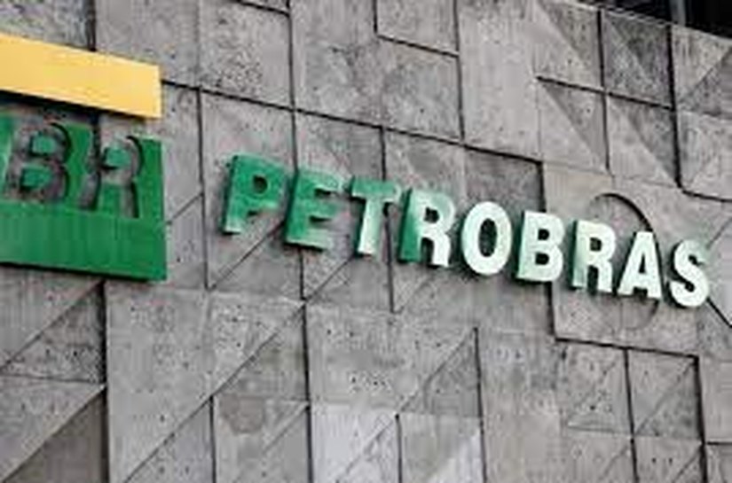 Petrobras anuncia nova política de preços e reduz remuneração a acionistas