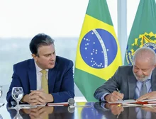 Decreto define medicina, direito e odonto como cursos presenciais
