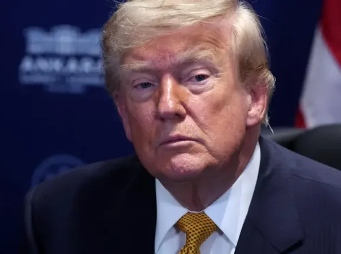 Trump diz que cessar-fogo 'acabou' após troca de ataques entre EUA e Irã