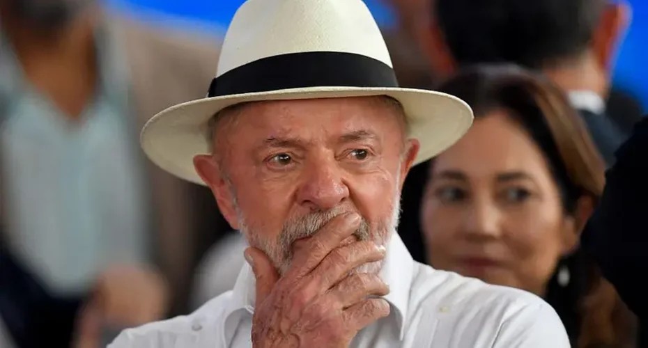 Decisão de Trump sobre PCC e CV 'põe Lula em situação desconfortável na segurança, mas impacto eleitoral deve ser limitado', diz analista