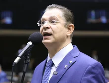 Moraes é um ditador que manda nos Três Poderes, diz líder do PL