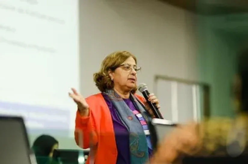 Lula demite Cida Gonçalves e nomeia Márcia Lopes no Ministério das Mulheres