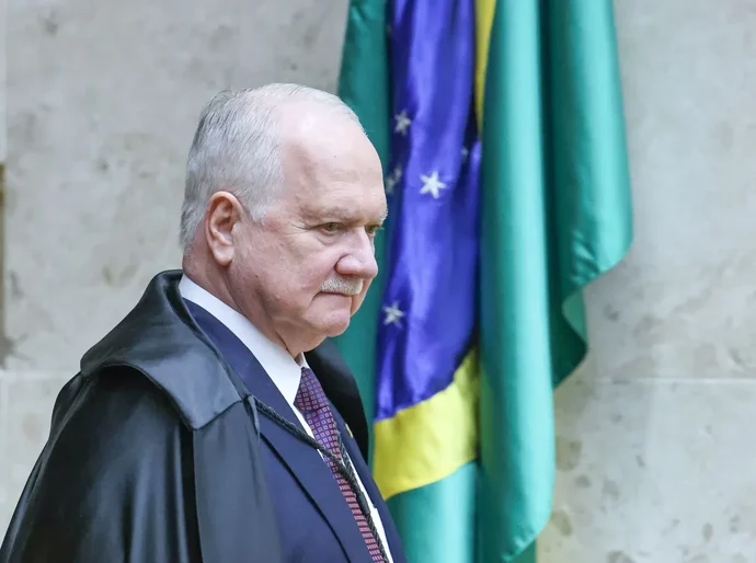 Fachin pede para Mendonça derrubar sigilo de pagamentos de Vorcaro
