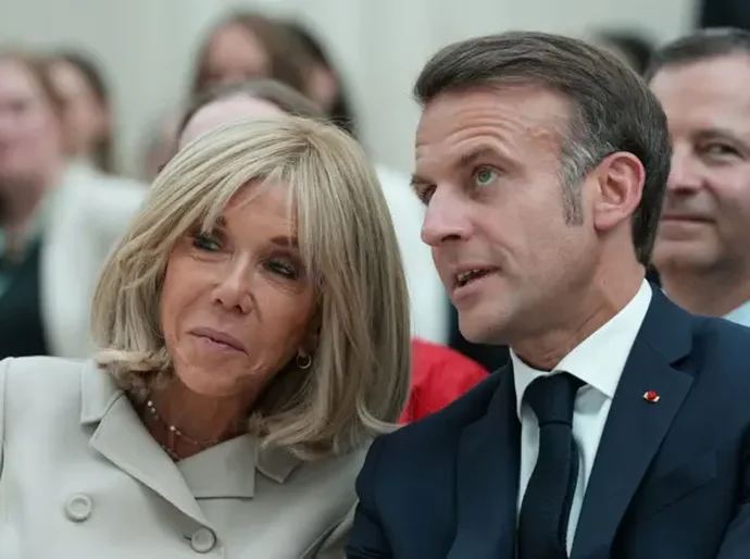 O boato sobre Brigitte Macron que motivou presidente da França a processar influencer