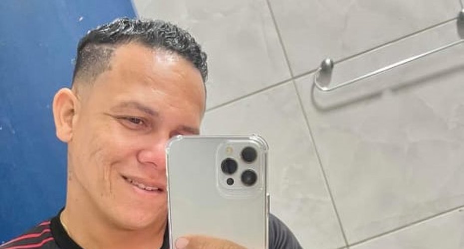Veja Foto e Vídeo: Polícia procura assassinos de homem de 32 anos, morto a ‘queima roupa’ no bairro Osmar Cabral, em Cuiabá