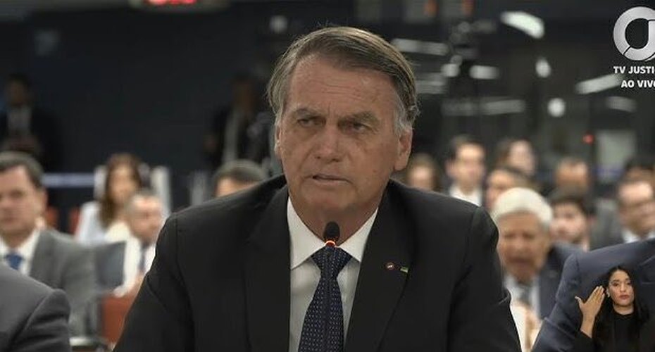 Bolsonaro decide não ir a julgamento, diz defesa