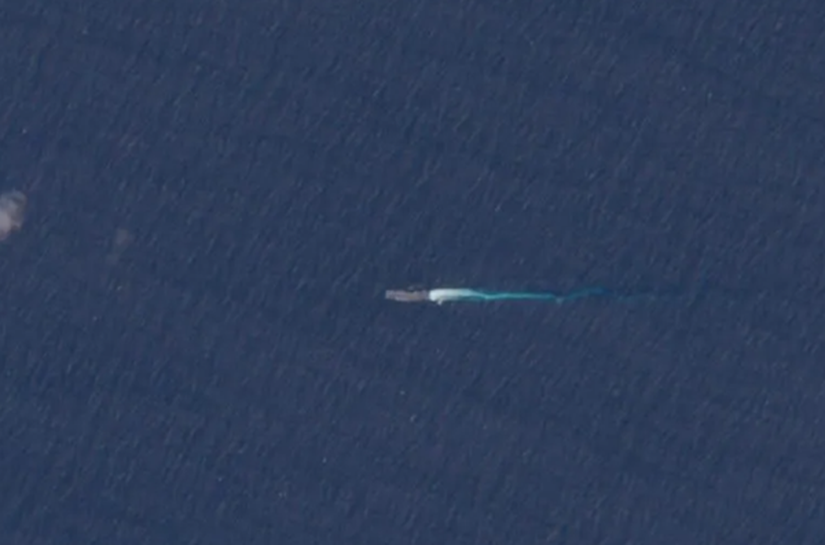 Imagens de satélite mostram navios dos EUA indo em direção à Venezuela