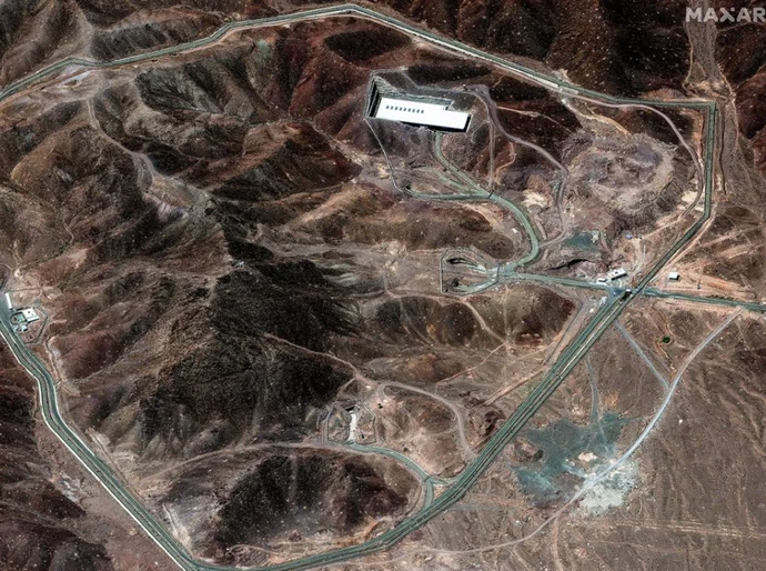 Ataques dos EUA não destruíram instalações nucleares do Irã, dizem fontes