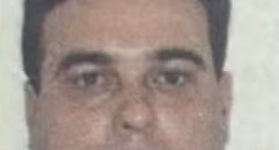 Advogado é detido e levado à polícia após ser flagrado com “pó branco” e comprimidos na PCE