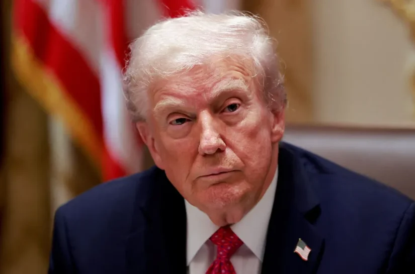Trump ameaça Rússia com submarino nuclear e pede fim da guerra na Ucrânia