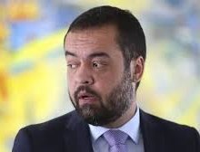 Castro é alvo da PF por aporte de R$ 3 bi da Rioprevidência no Master