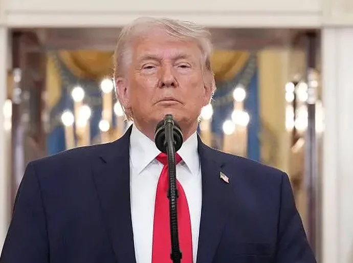 Trump acusa Irã de não respeitar acordo no Estreito de Ormuz e diz que ação é 'desonrosa'