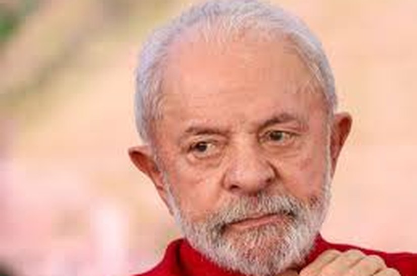 Quaest: Lula derrotaria Flávio, Ratinho e Tarcísio nos dois turnos em 2026