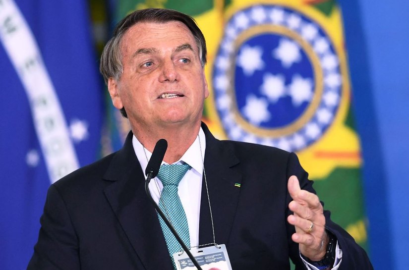 “No que depender de mim, haverá Copa América no Brasil”, afirma Bolsonaro