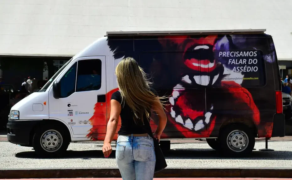 Assédio no trabalho: saiba como reunir provas para denunciar crime