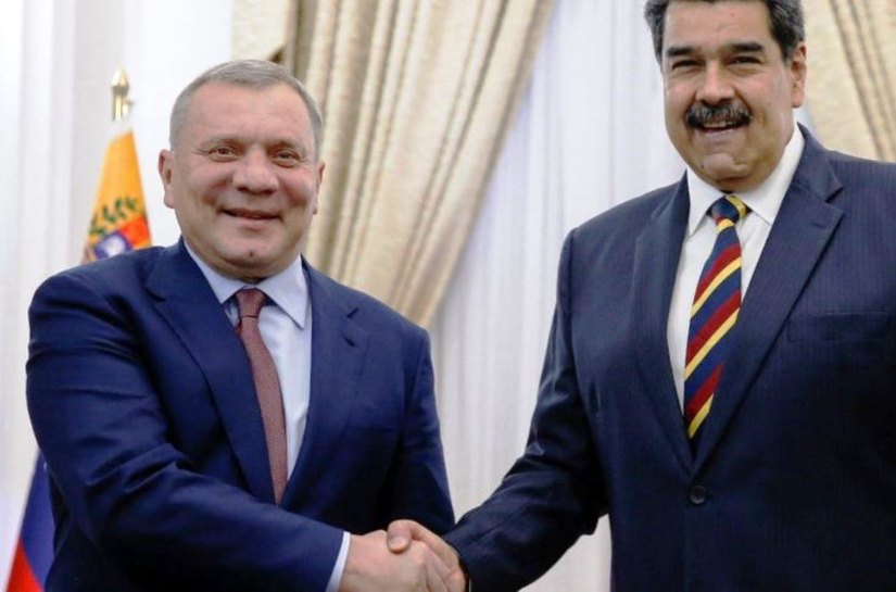 Em meio à tensão no leste europeu, Maduro declara apoio à Rússia