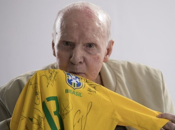Lenda do futebol mundial, Zagallo morre aos 92 anos