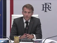 Macron proíbe realização de protestos não sindicais na França