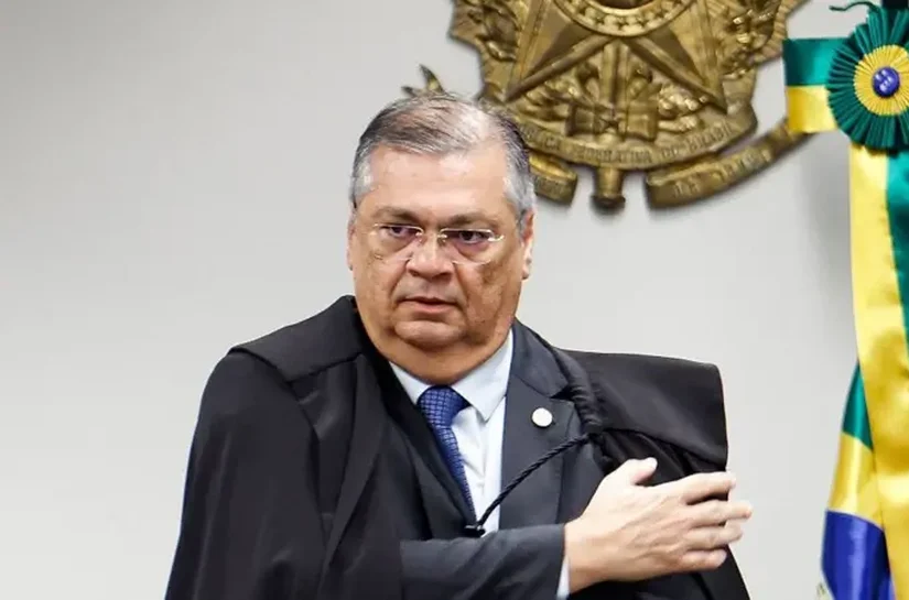 Os argumentos de Flávio Dino para reintegrar Andrei Rodrigues e Leandro Almada à PF