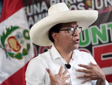 Eleições no Peru: atrás na apuração, Roberto Sánchez pede recontagem 'de todas as atas que a legislação permita'