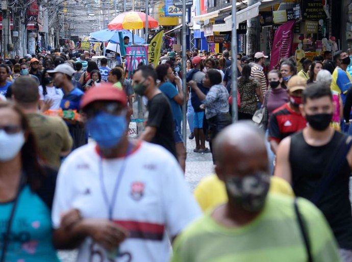 Aumento da expectativa de vida não considera efeitos da covid-19