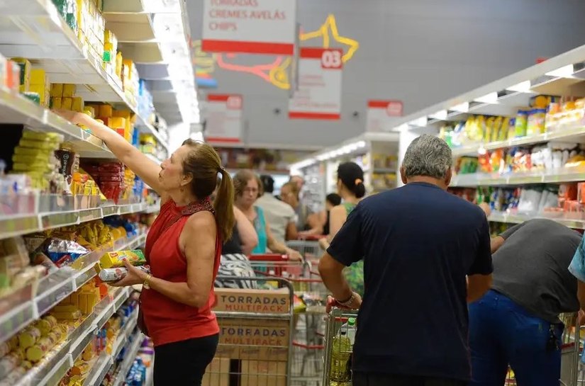 Inflação desacelera para todas as faixas de renda em agosto